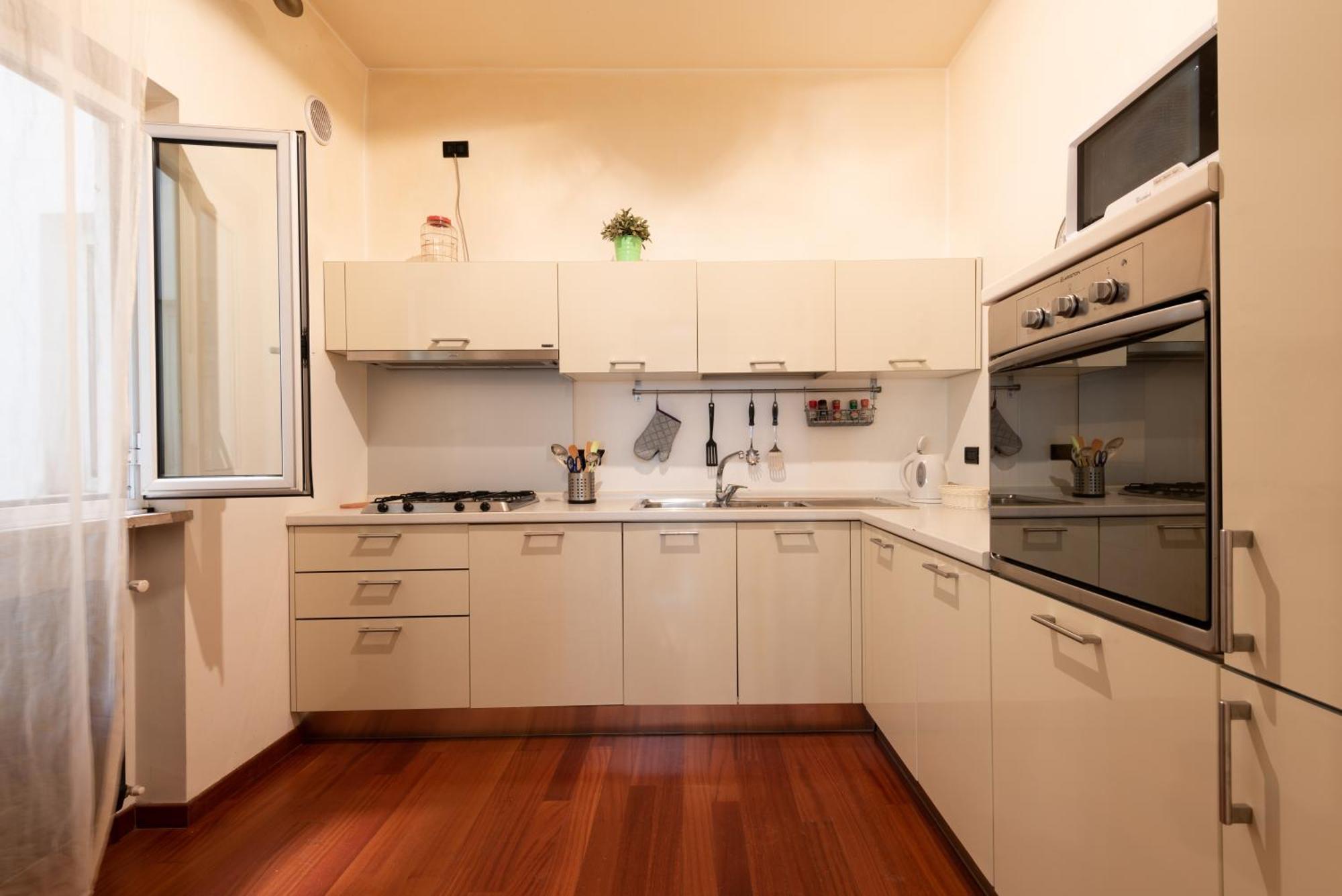 בארי Suite Amendola-Luxury Apartment מראה חיצוני תמונה